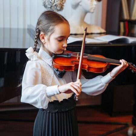 Скрипка для учеников Детской школы искусств в г. Орехово-Зуево