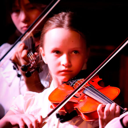 3 февраля 2022 в Концертном зале Российской государственной детской библиотеки состоялся концерт стипендиатов МБФ В. Спивакова «Услышать будущего зов»