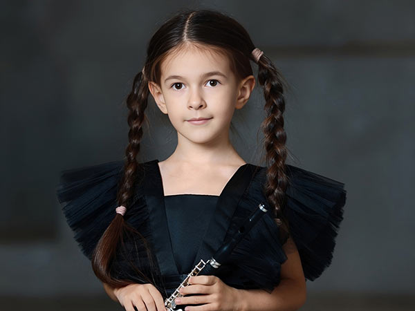 Карелина Илана, 7 лет (флейта-пикколо)