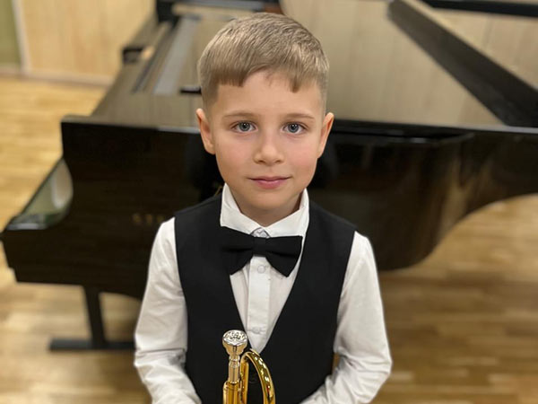 Из каких городов солисты концерта-открытия фестиваля «Москва встречает друзей»?