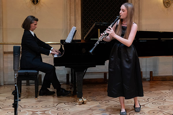 Выкладываем фотографии с концерта в Большом театре