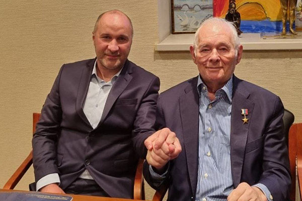 Поздравляем доктора Жилицына с получением премии «Совесть»!