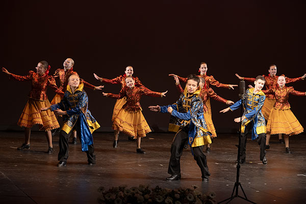 Публикуем фотографии с закрытия фестиваля «Москва встречает друзей»