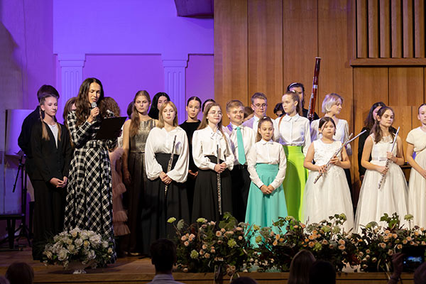 Публикуем фотографии с концерта в Музее музыки, который состоялся 2 октября