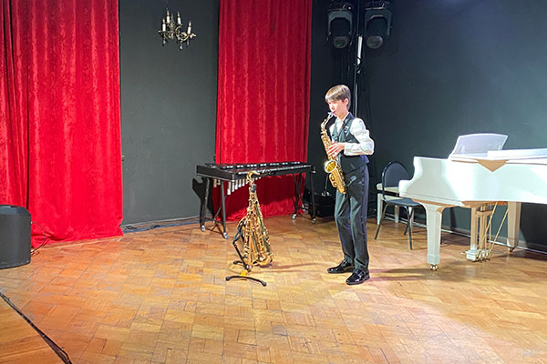 Фонд Владимира Спивакова впервые провел концерт в «Музыкальной квартире»