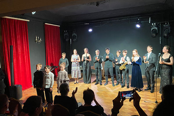 Фонд Владимира Спивакова впервые провел концерт в «Музыкальной квартире»