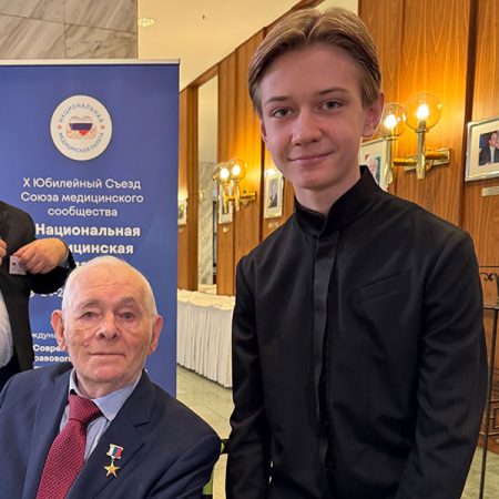 Героический полонез — для врачей