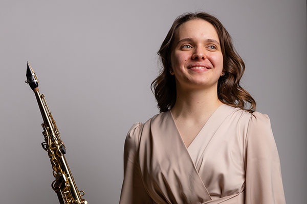 Покажем вам «Рождественские чудеса» в Доме музыки