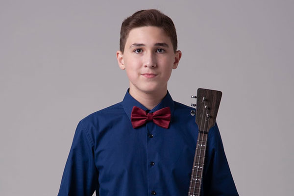 Покажем вам «Рождественские чудеса» в Доме музыки