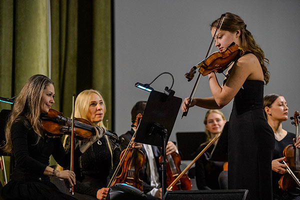 Воспитанники Фонда Спивакова рассказали в&nbsp;Тамбове, зачем в&nbsp;оркестре струнные инструменты