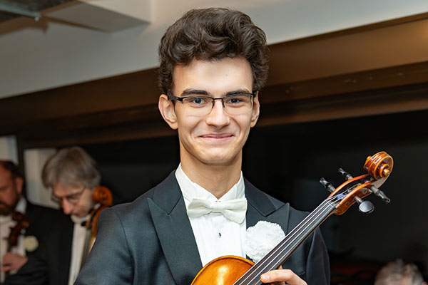 «Ждем весну» в&nbsp;Доме музыки